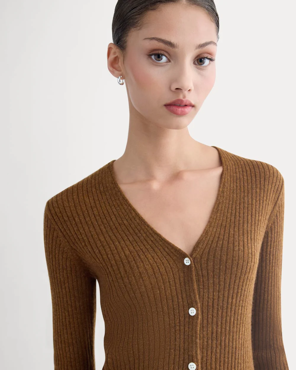 Cashmere Ribbed V-Neck Cardigan | Heathered Toffee - Image 4