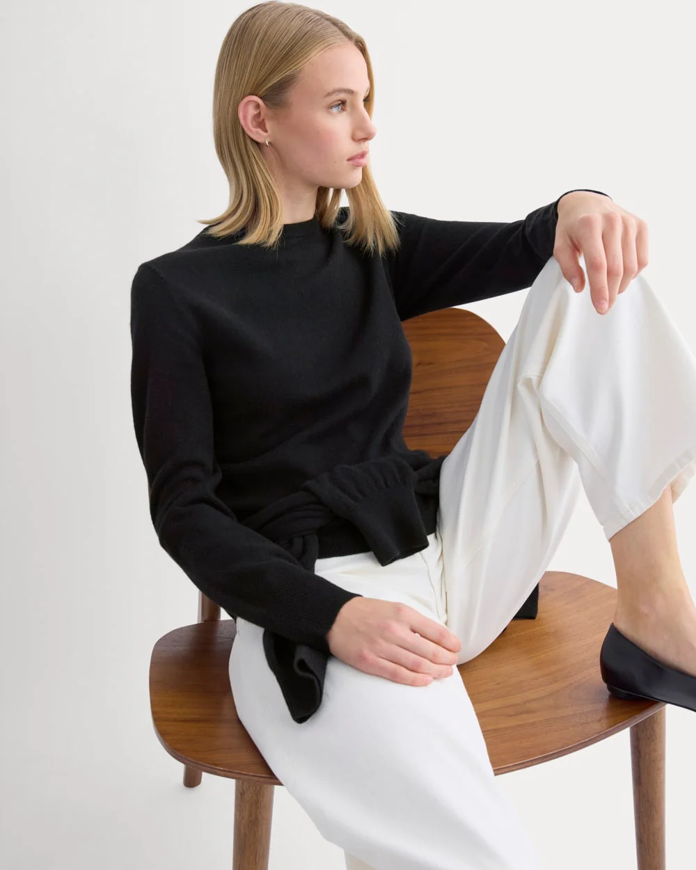 Cashmere Slim Crew Sweater | Black - Image 3