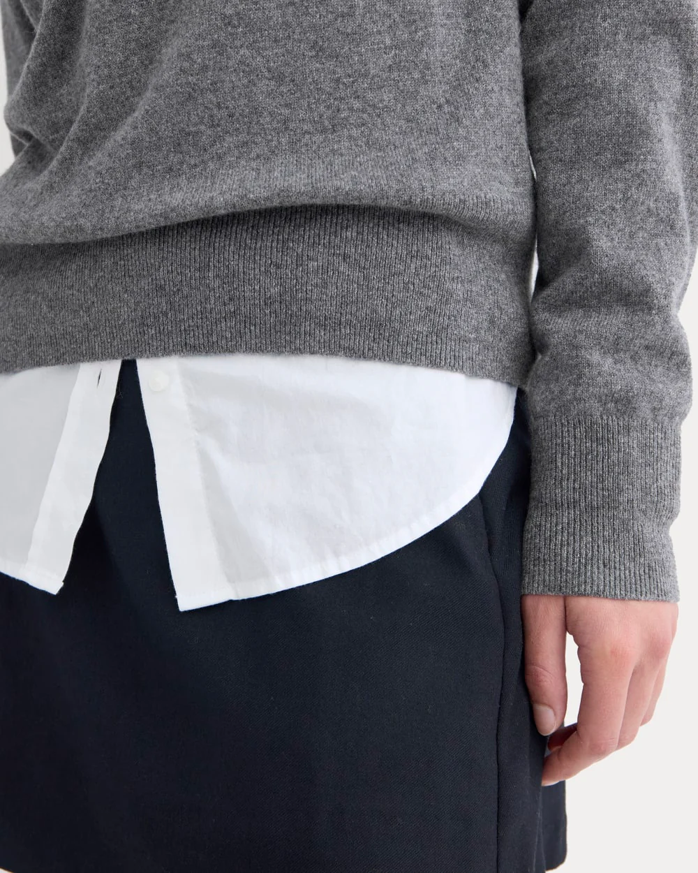 Cashmere Slim Crew Sweater | Heather Charcoal - Image 4