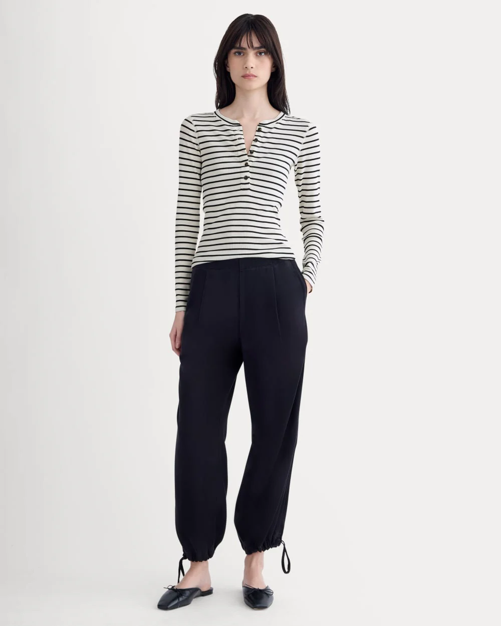 The Chino Jogger in Buttersoft | Black