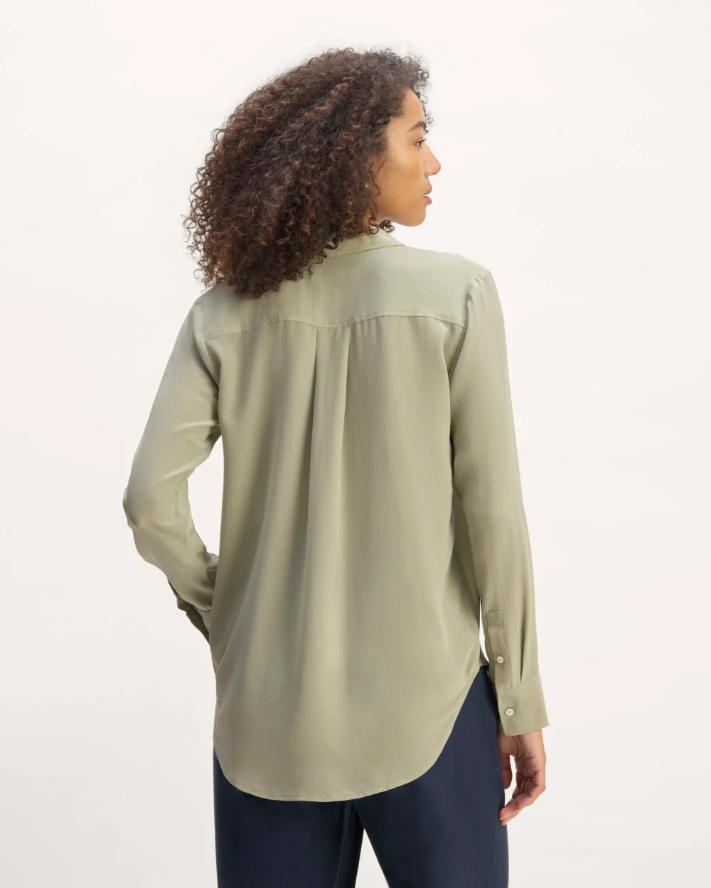 The Must-Have Shirt in Washable Silk | Seagrass - Image 6