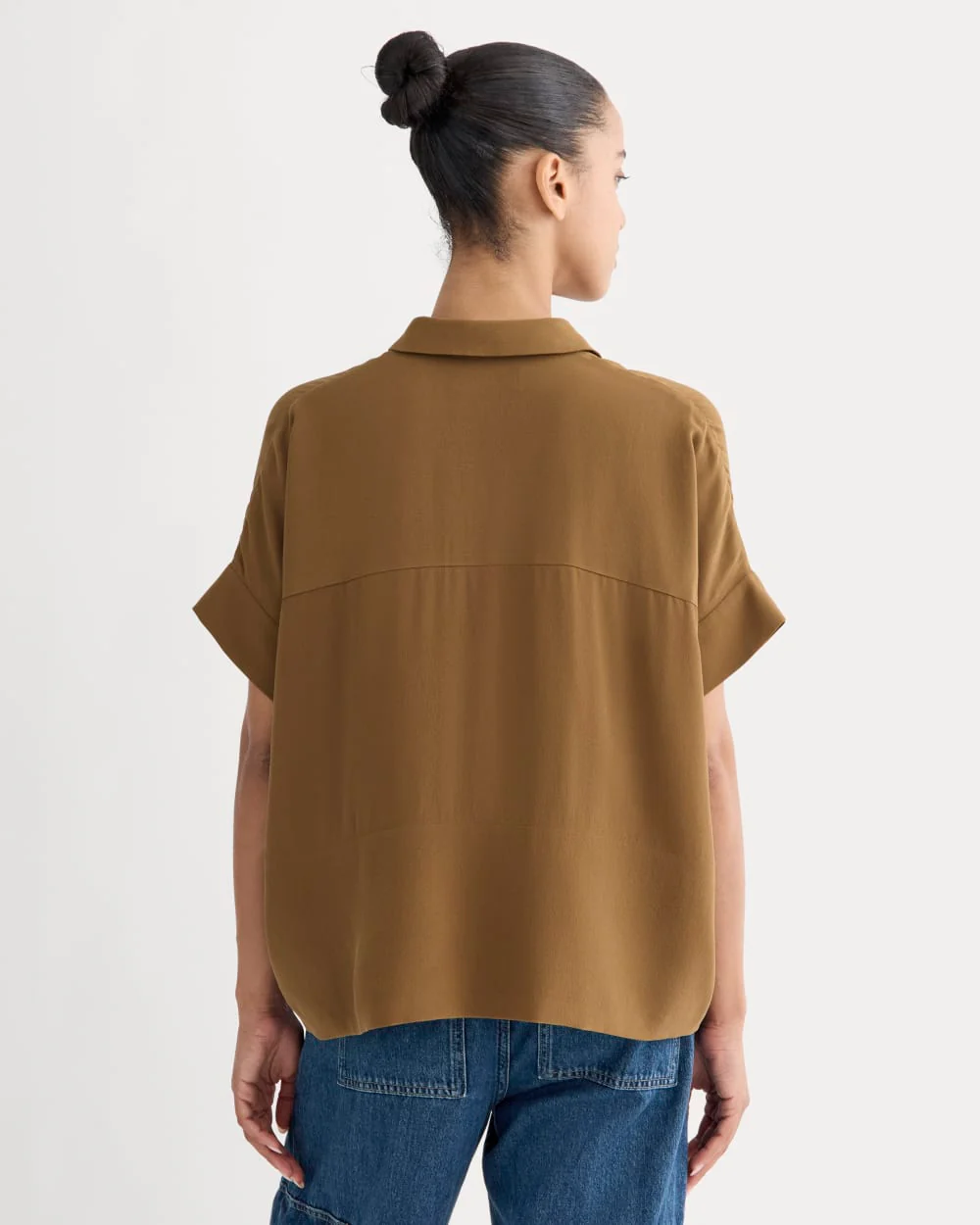 The Boxy Shirt in Washable Silk | Toffee - Image 5