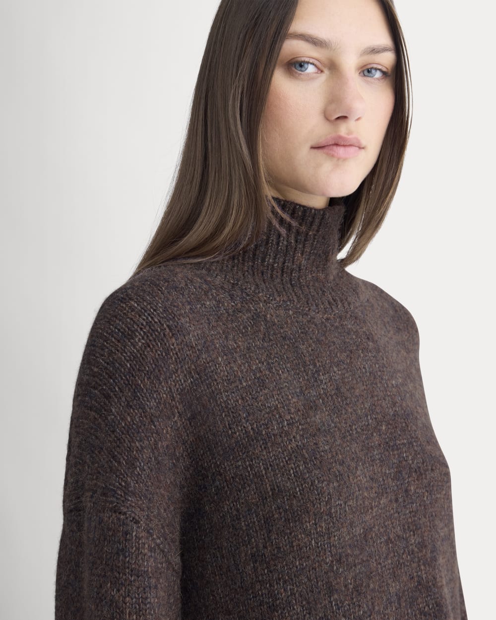 The Cloud Oversized Turtleneck | Heathered Burgundy - Image 4