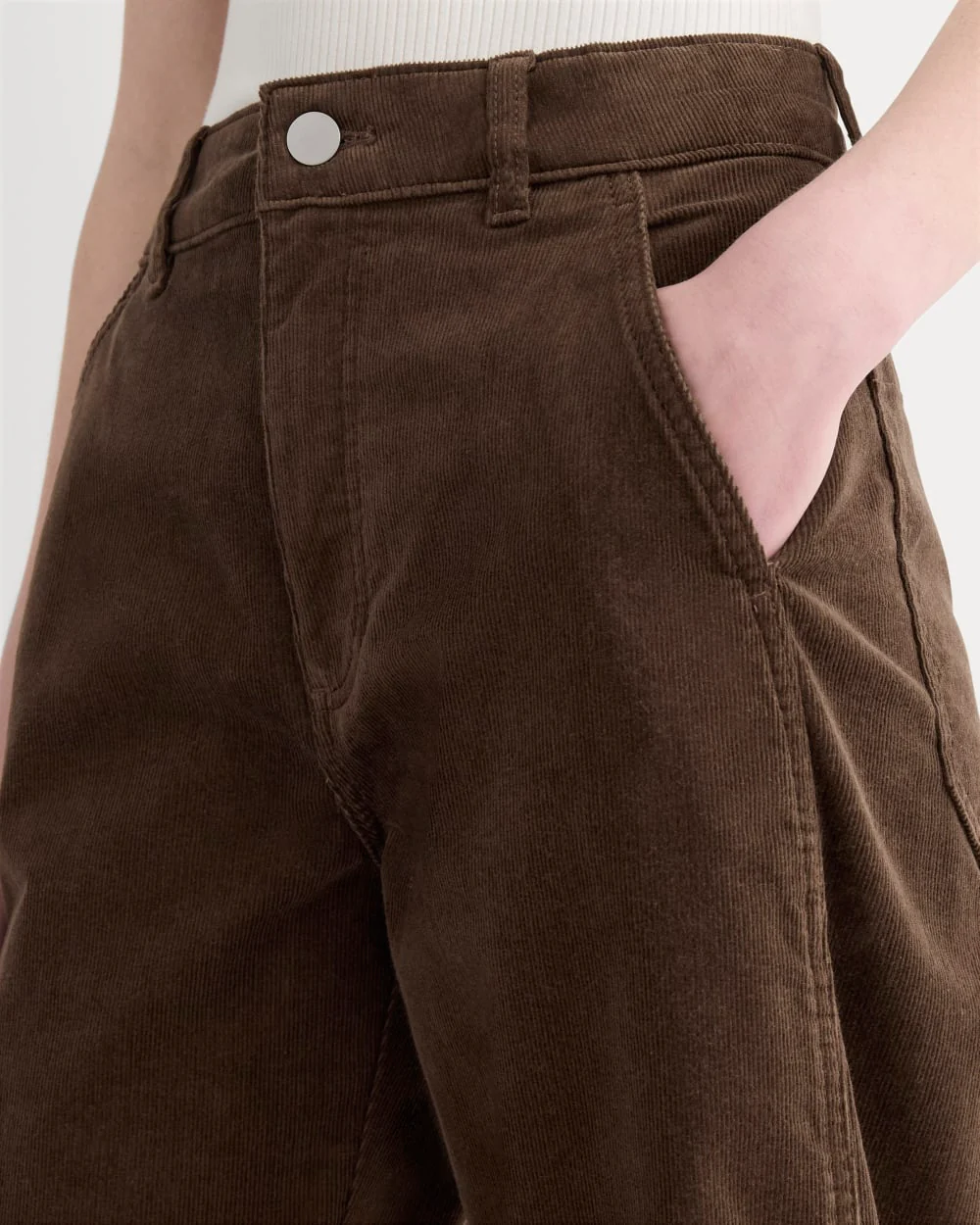 The Utility Barrel in Corduroy | Cocoa - Image 4