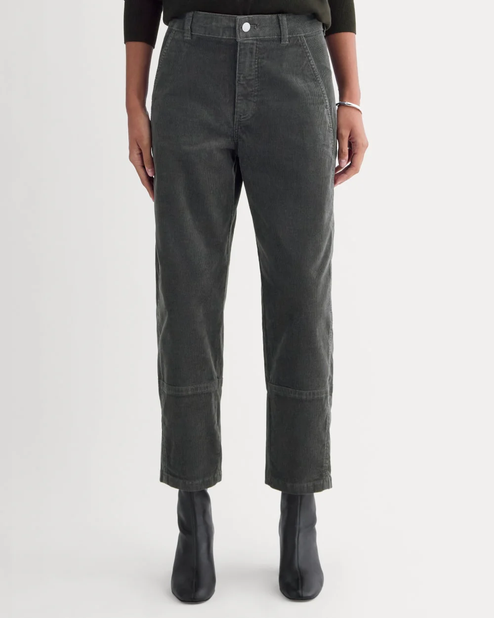 The Utility Barrel in Corduroy | Graphite - Image 3