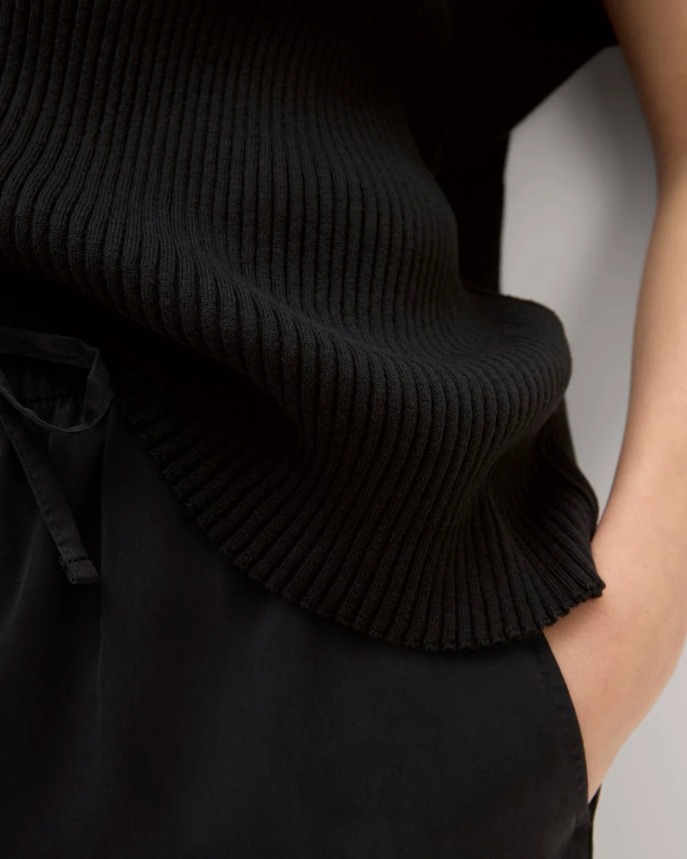 The Cotton Knit Caftan Top | Black - Image 5