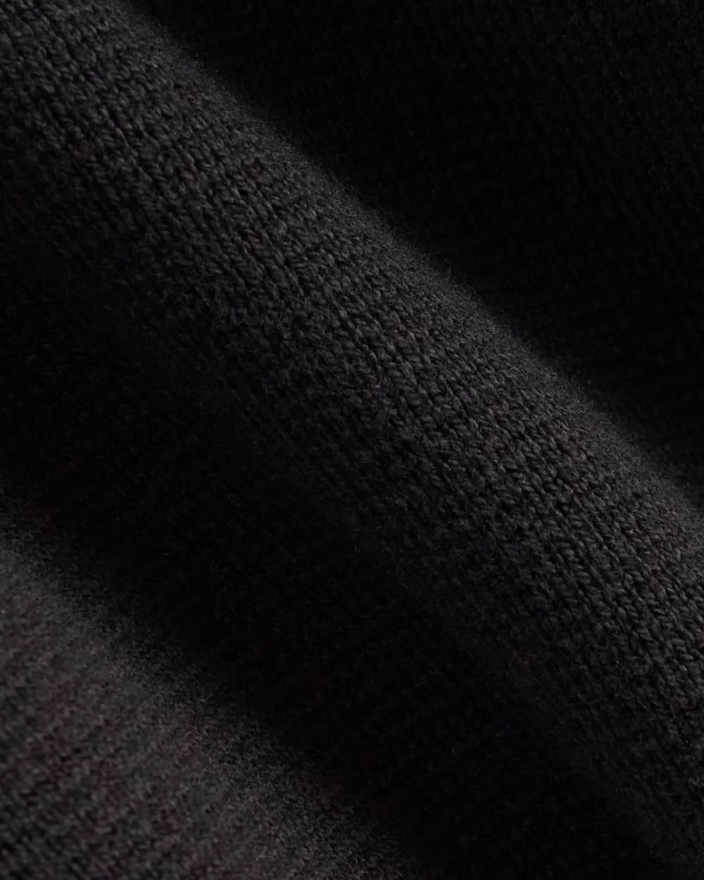 The Crew Cardigan in Everyday Cotton | Black - Image 6