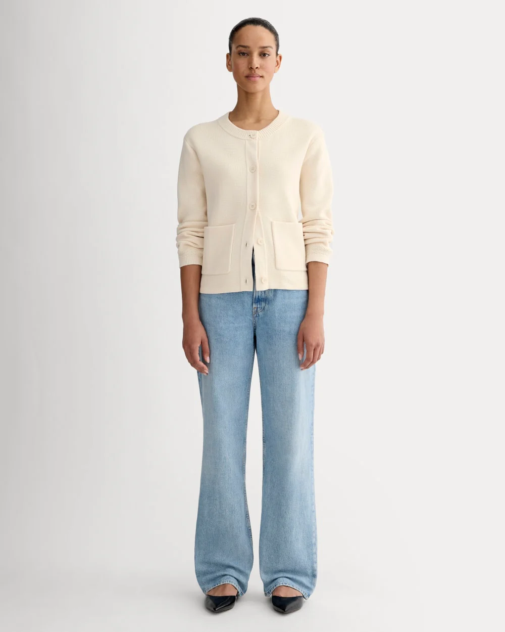 The Crew Cardigan in Everyday Cotton | Canvas - Image 4