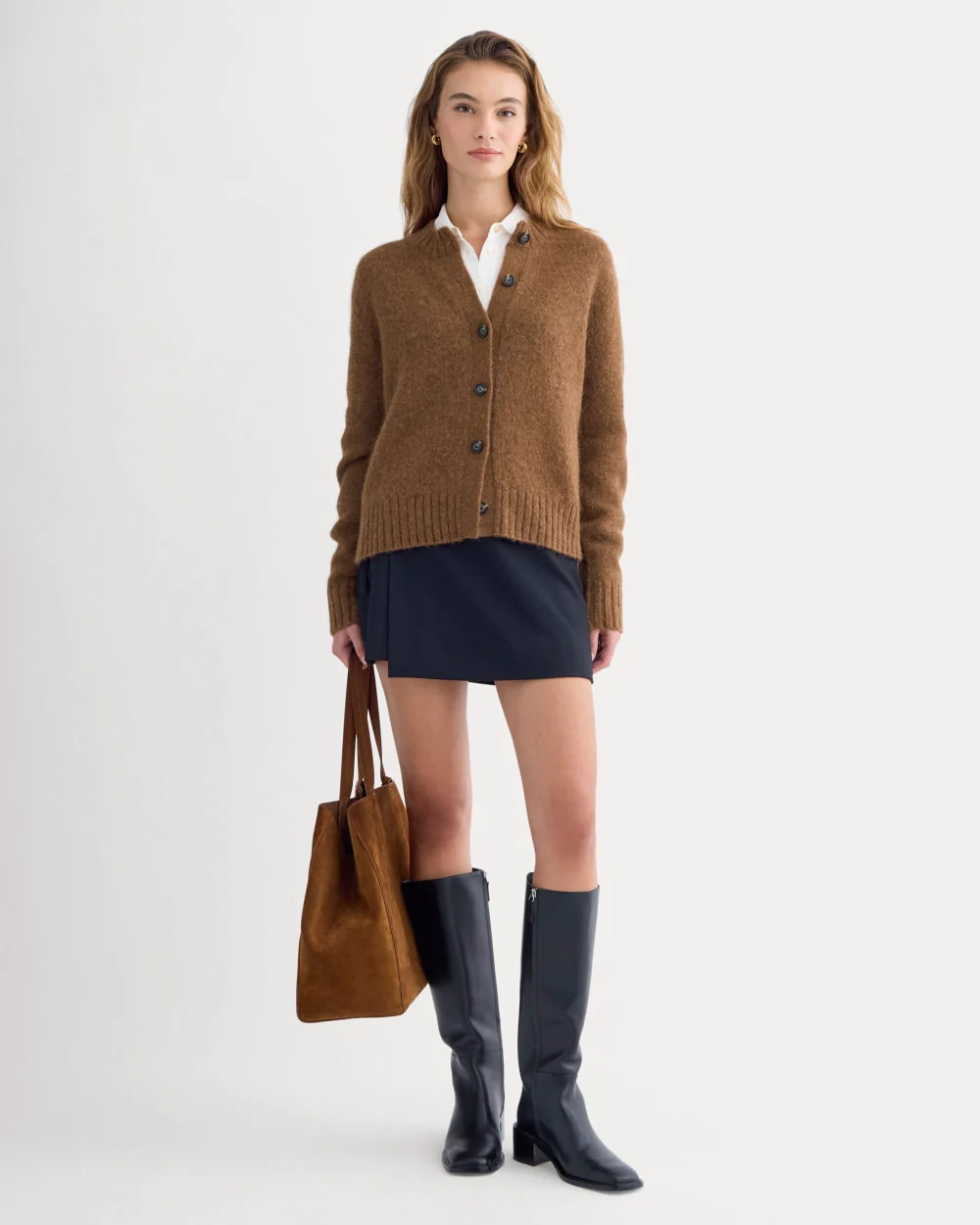 The Crew Cardigan in Alpaca | Toffee - Image 3
