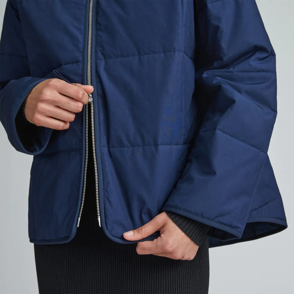 The Quilted Cotton Liner | Navy - Image 5