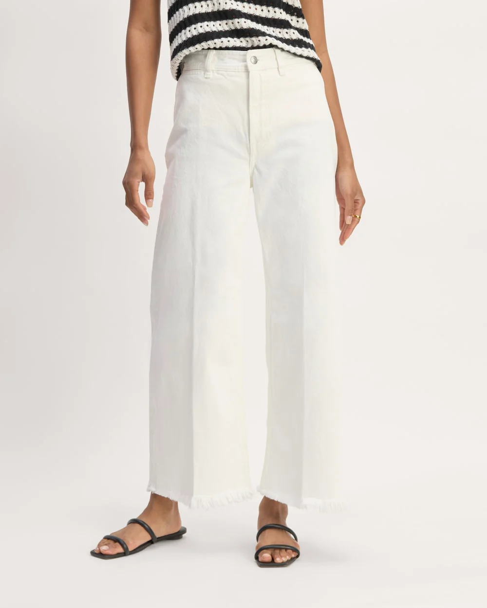 The Mariner Cropped Jean | Frayed Hem Bone - Image 3