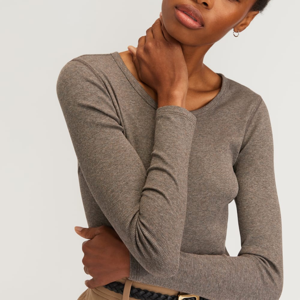 The Supima® Micro Rib Cropped Long-Sleeve Crew | Heathered Fatigue - Image 4