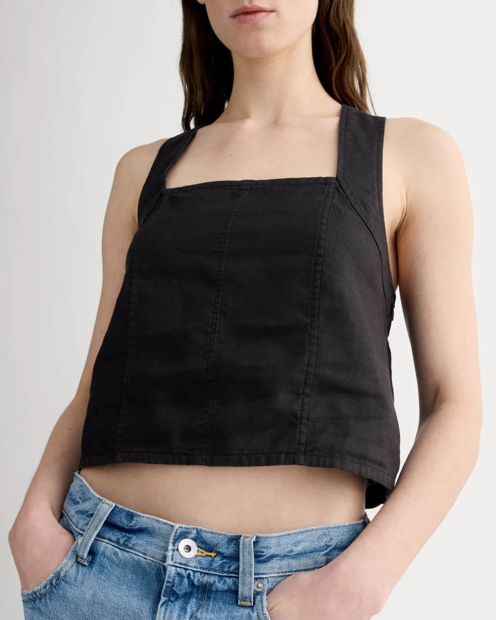 The Crossback Tank in Linen | Black - Image 4