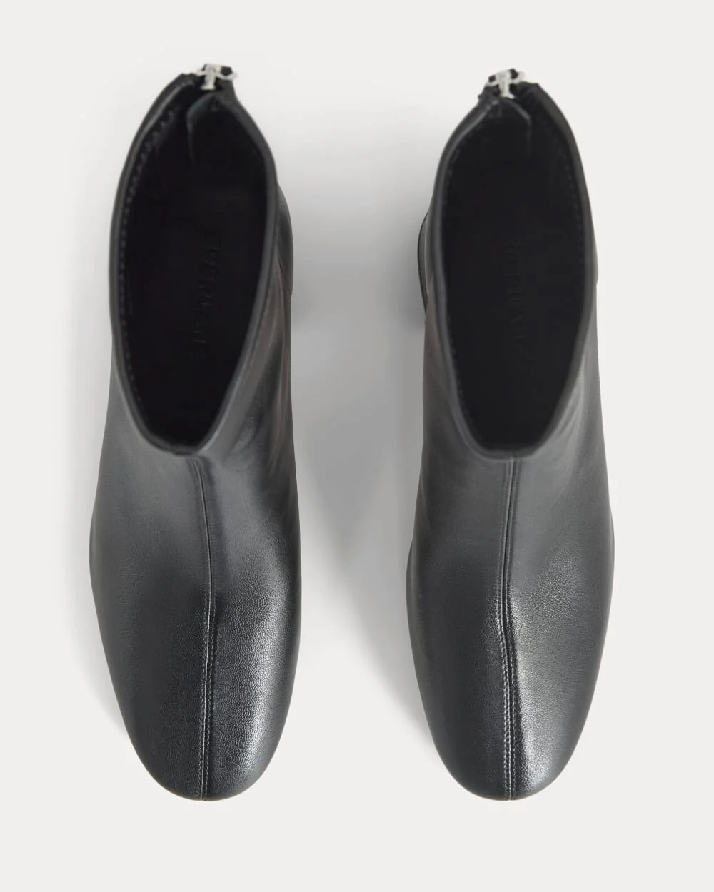 Leather Curved-Heel Boot | Black - Image 5
