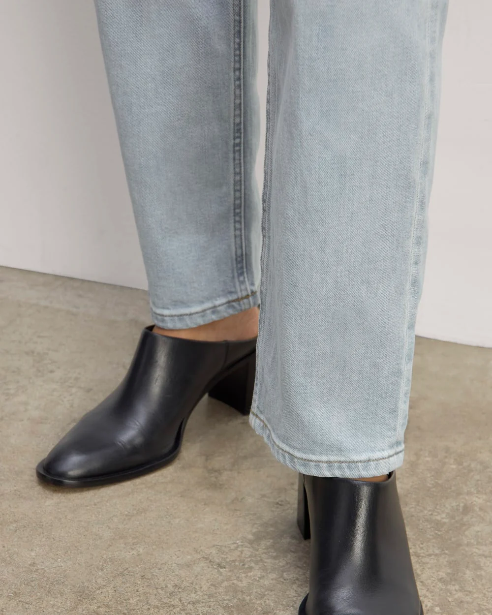 The Cheeky Hourglass Jean | Light Sky | 28.5" Inseam - Image 5