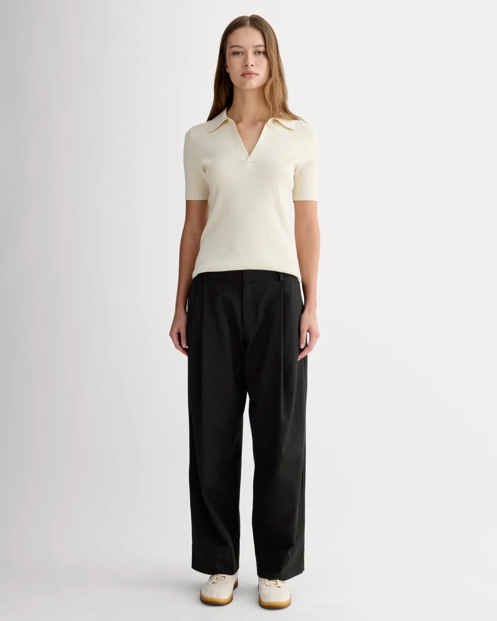 The Low-Rise Chino | Black