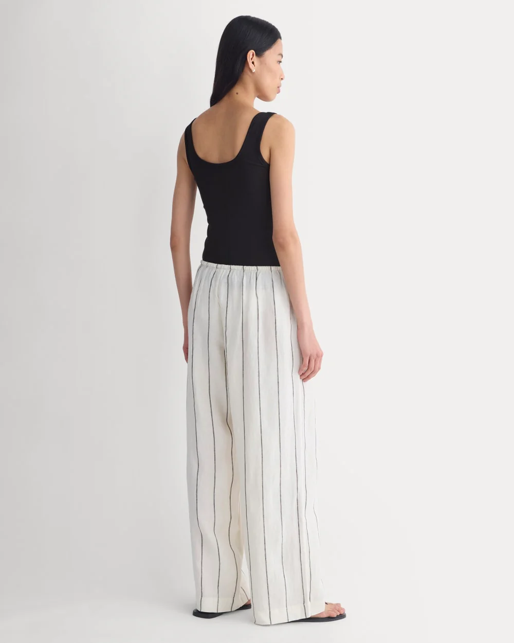 The Drawstring Pant in Linen | Gardenia/Meteorite - Image 5