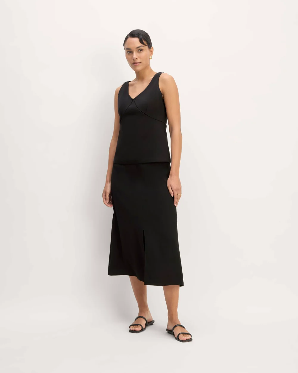 The Dream V-Neck Top | Black - Image 3