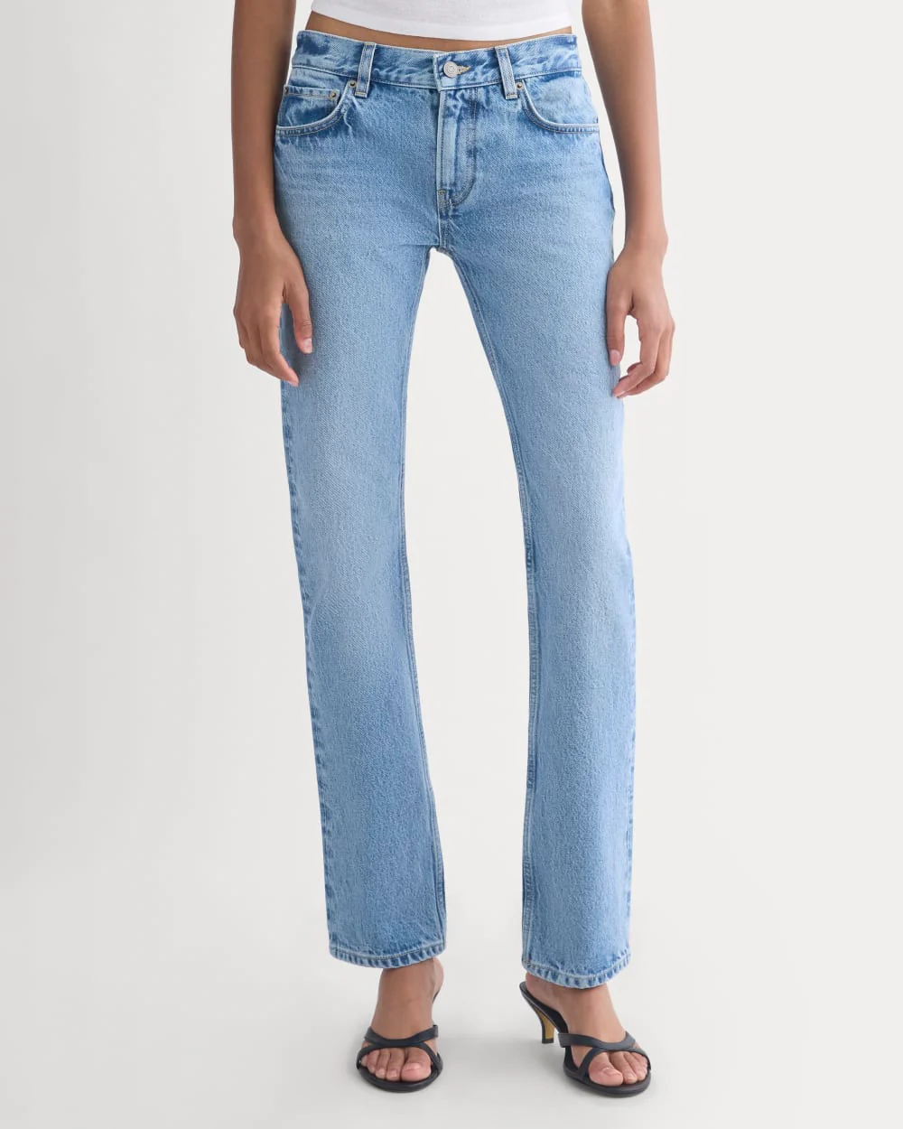 Everlane x Elena Bonvicini Highland Low-Rise Cigarette Jean | Crystal Cove Indigo - Image 3