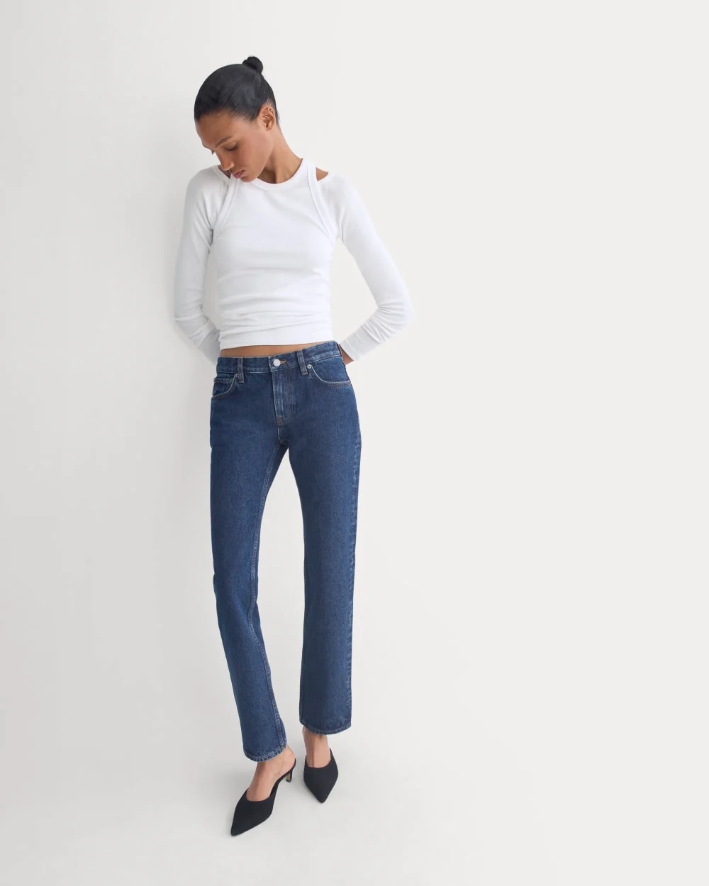 Everlane x Elena Bonvicini Highland Low-Rise Cigarette Jean | Deep Bay Indigo - Image 5