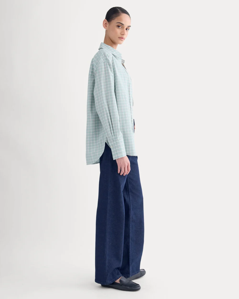 Everyday Shirt in Silky Cotton | Gray Mist - Image 3