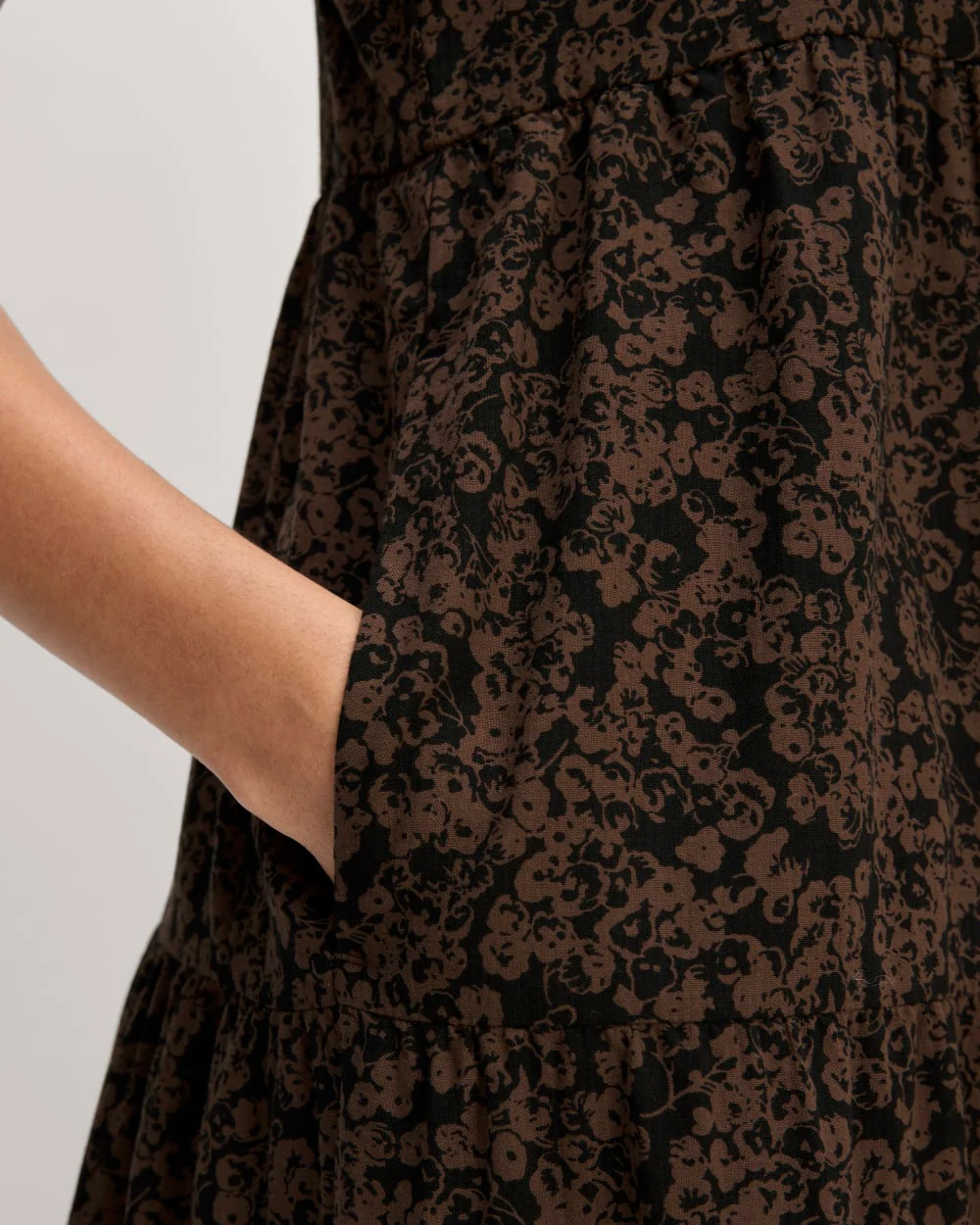 The Gauze Tiered Dress | Black / Cocoa Small Floral - Image 5