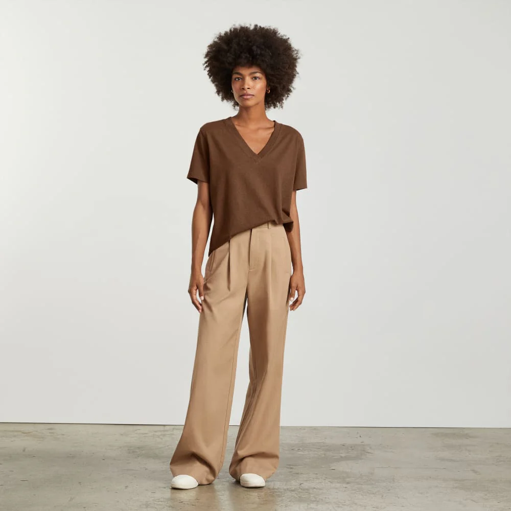 The Vintage V-Neck Hemp Tee | Espresso - Image 4