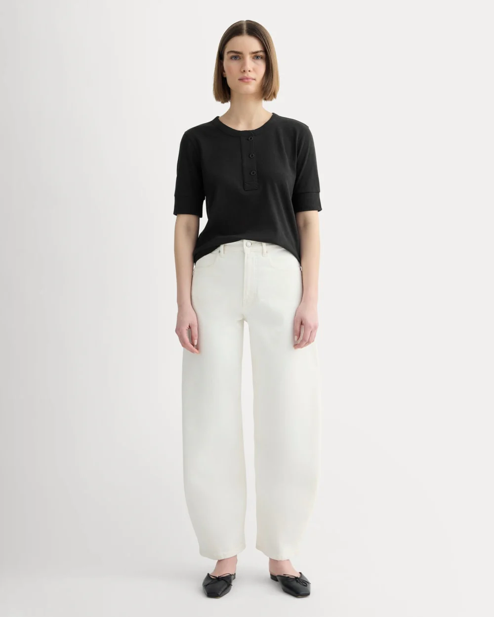 The Henley in Cotton Linen | Black - Image 3