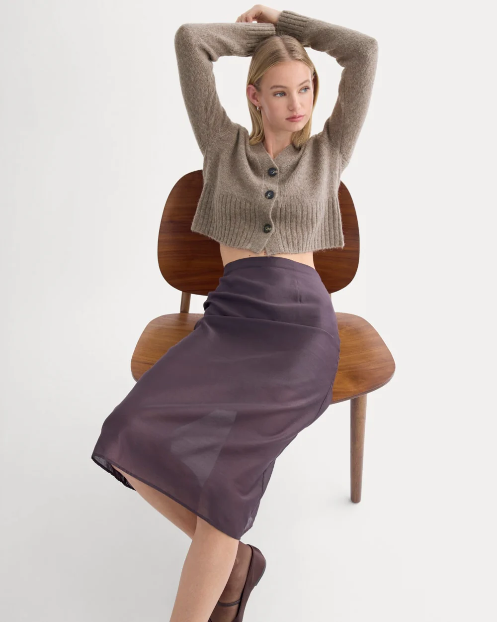 High V Cropped Cardigan in Alpaca | Taupe Melange - Image 3