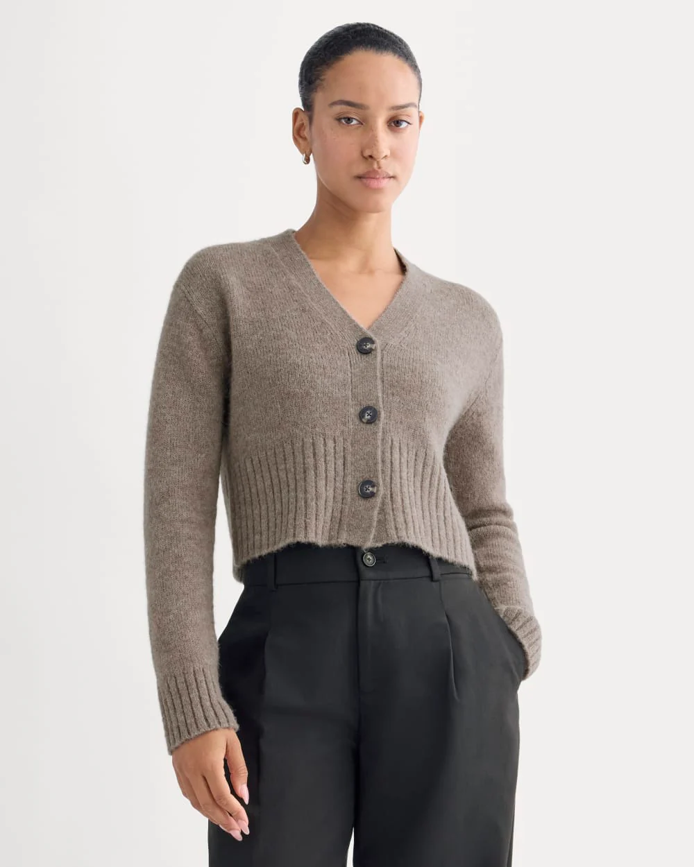 High V Cropped Cardigan in Alpaca | Taupe Melange - Image 4