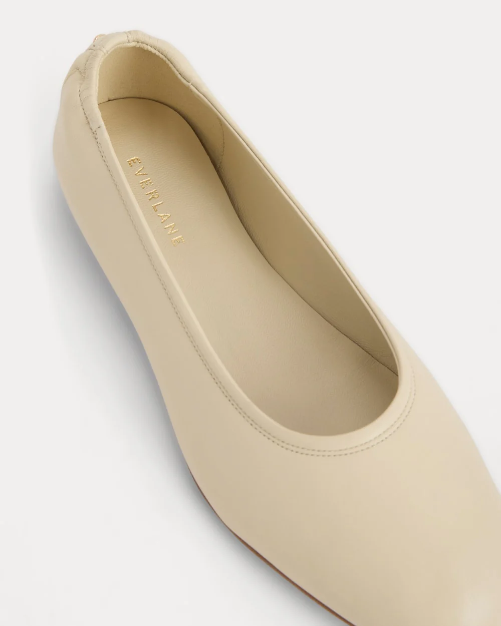 Made in Italy Flat | Crema - Image 3