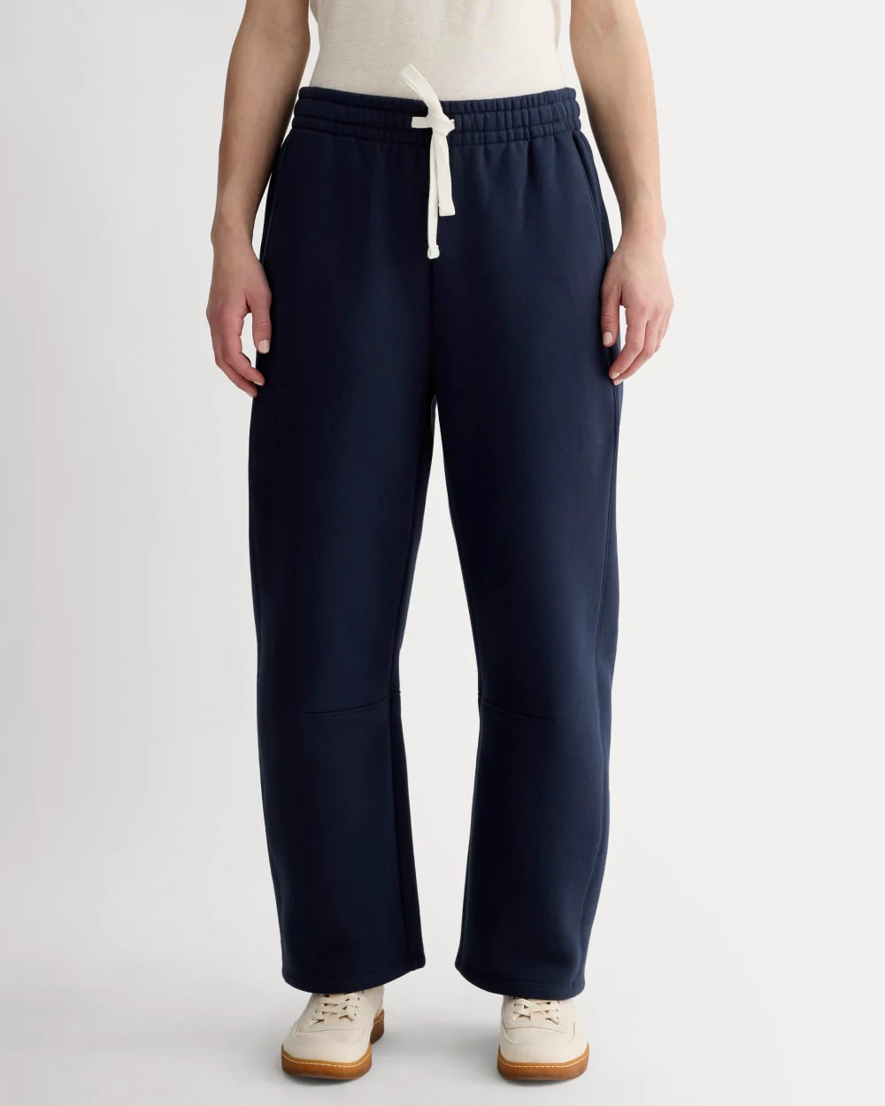Luxe Fleece Barrel Sweatpant | Navy - Image 3