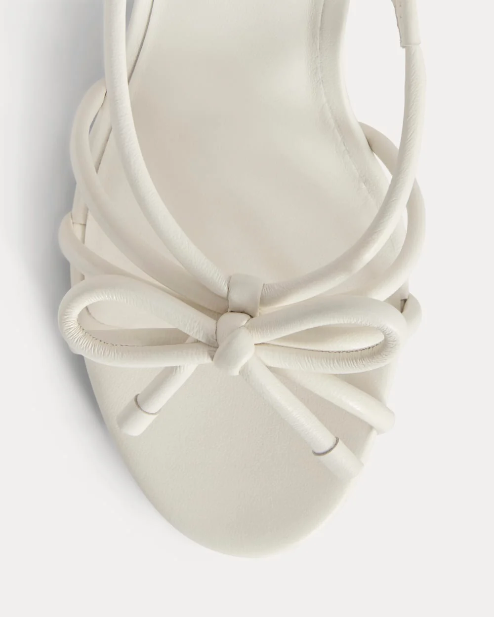 The Bow Heel | Canvas - Image 6