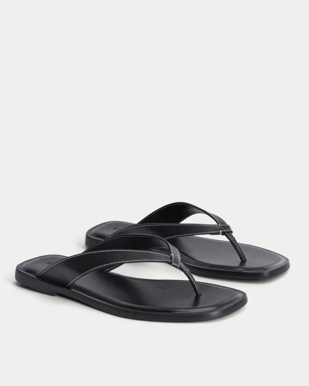 The Leather Flip Flop | Black - Image 4