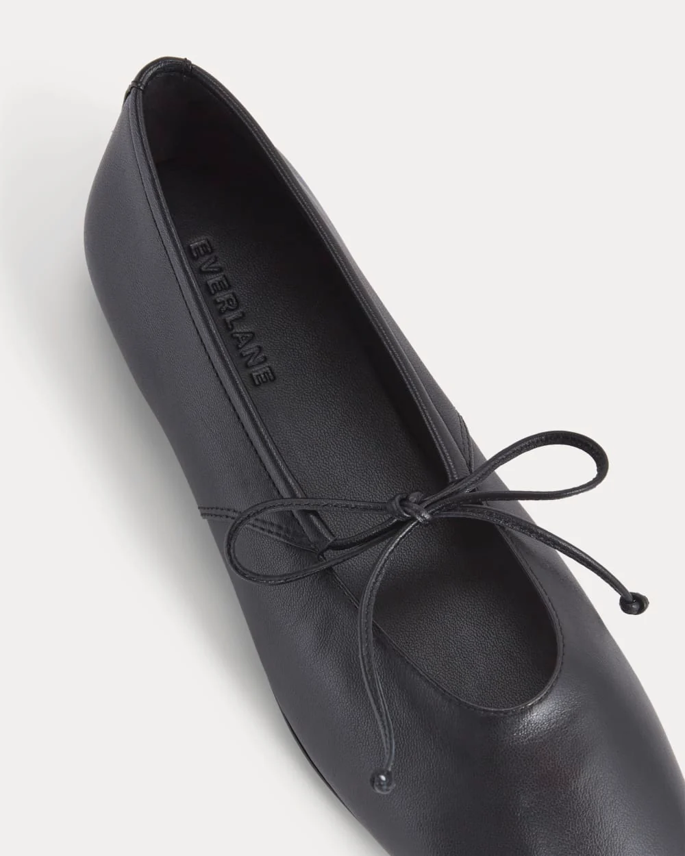Leather Keyhole Flat | Black - Image 7