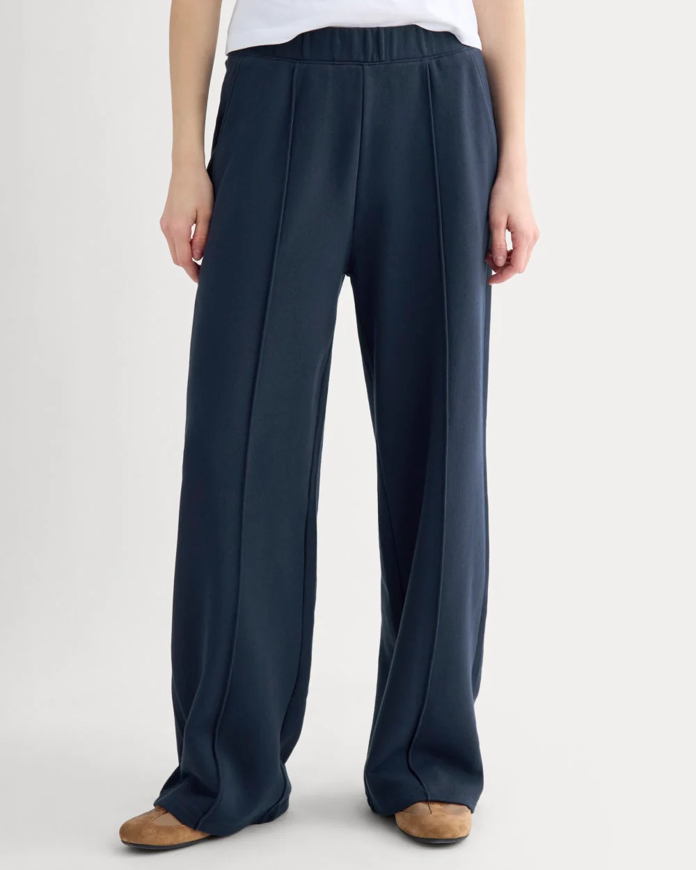 Lightweight Terry Pintuck Sweatpant | Navy - Image 4