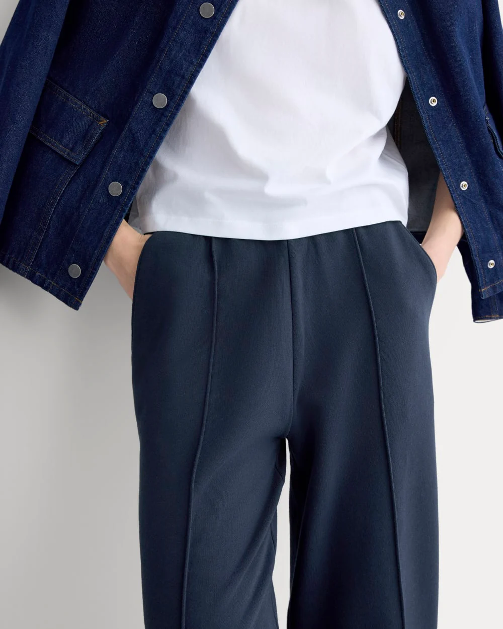 Lightweight Terry Pintuck Sweatpant | Navy - Image 5