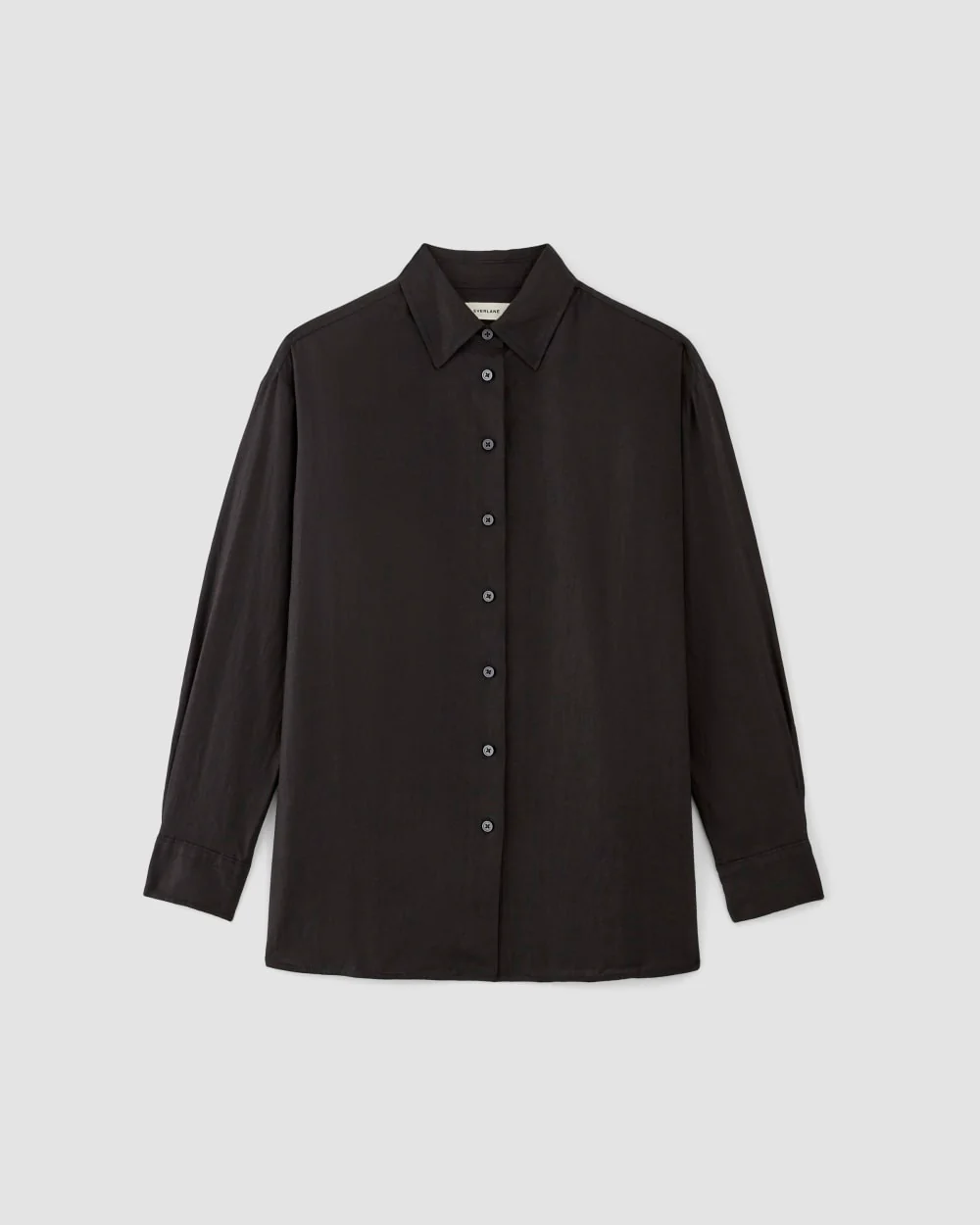 The Boyfriend Shirt in Linen | Black - Image 2