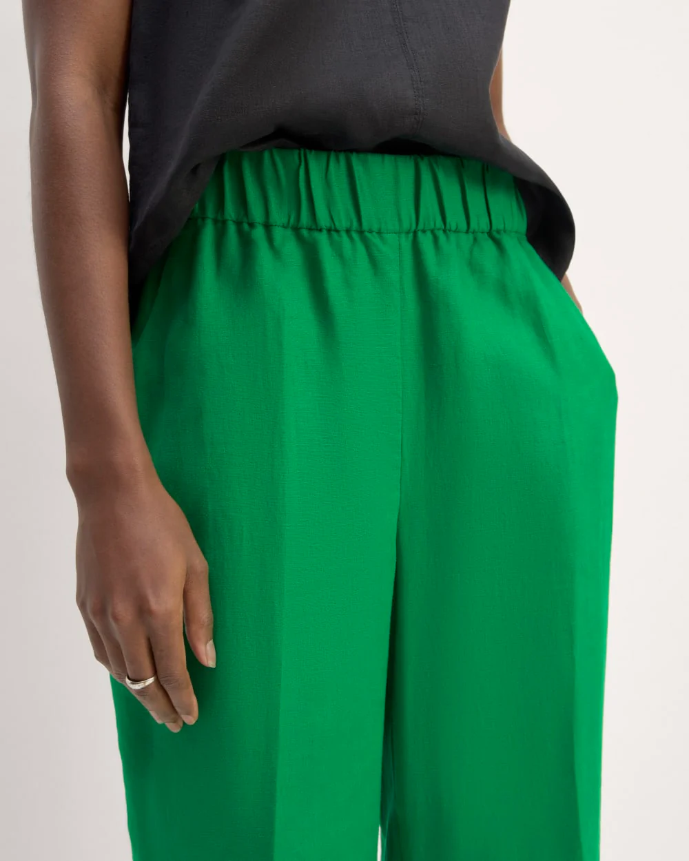 The Linen Easy Pant | Grass Green - Image 4