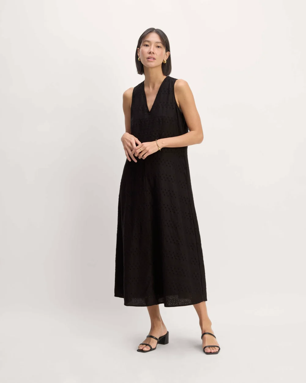 The Linen Eyelet Maxi Dress | Black Eyelet