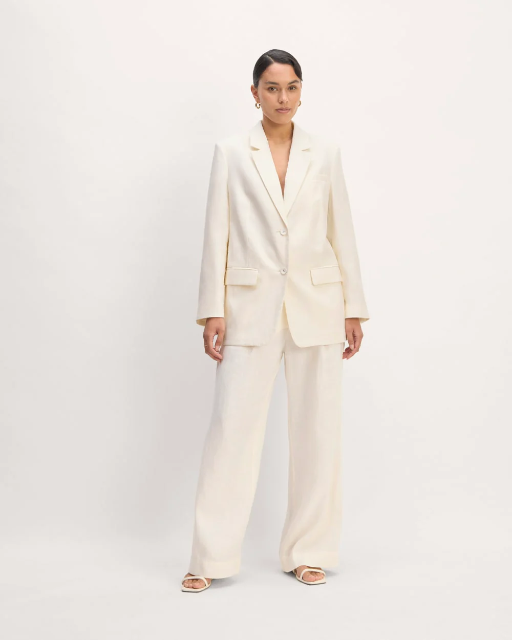 The Oversized Blazer in Linen | Bone - Image 3