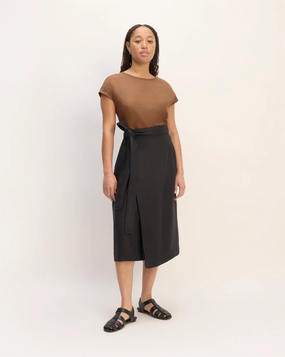 The Muscle Top in Linen | Carob Brown - Image 3