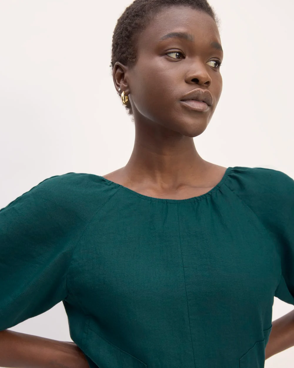 The Linen Short-Sleeve Scoop Midi Dress | Dark Sea - Image 4
