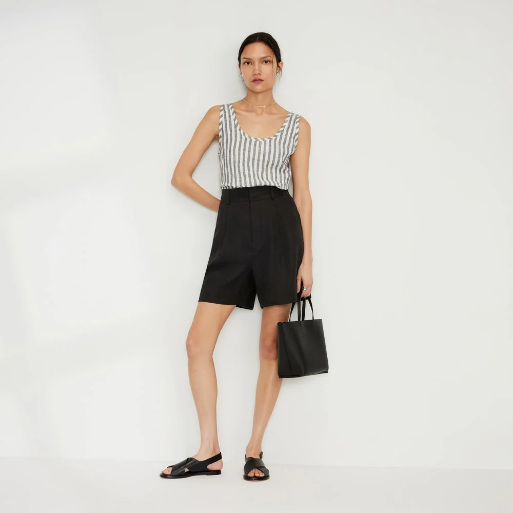 The Linen Way-High® Drape Short | Black - Image 3