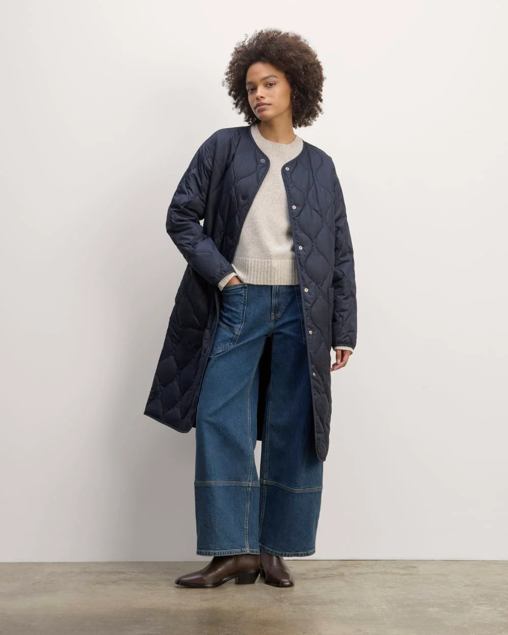 The Long Quilted Liner | Navy - Image 3