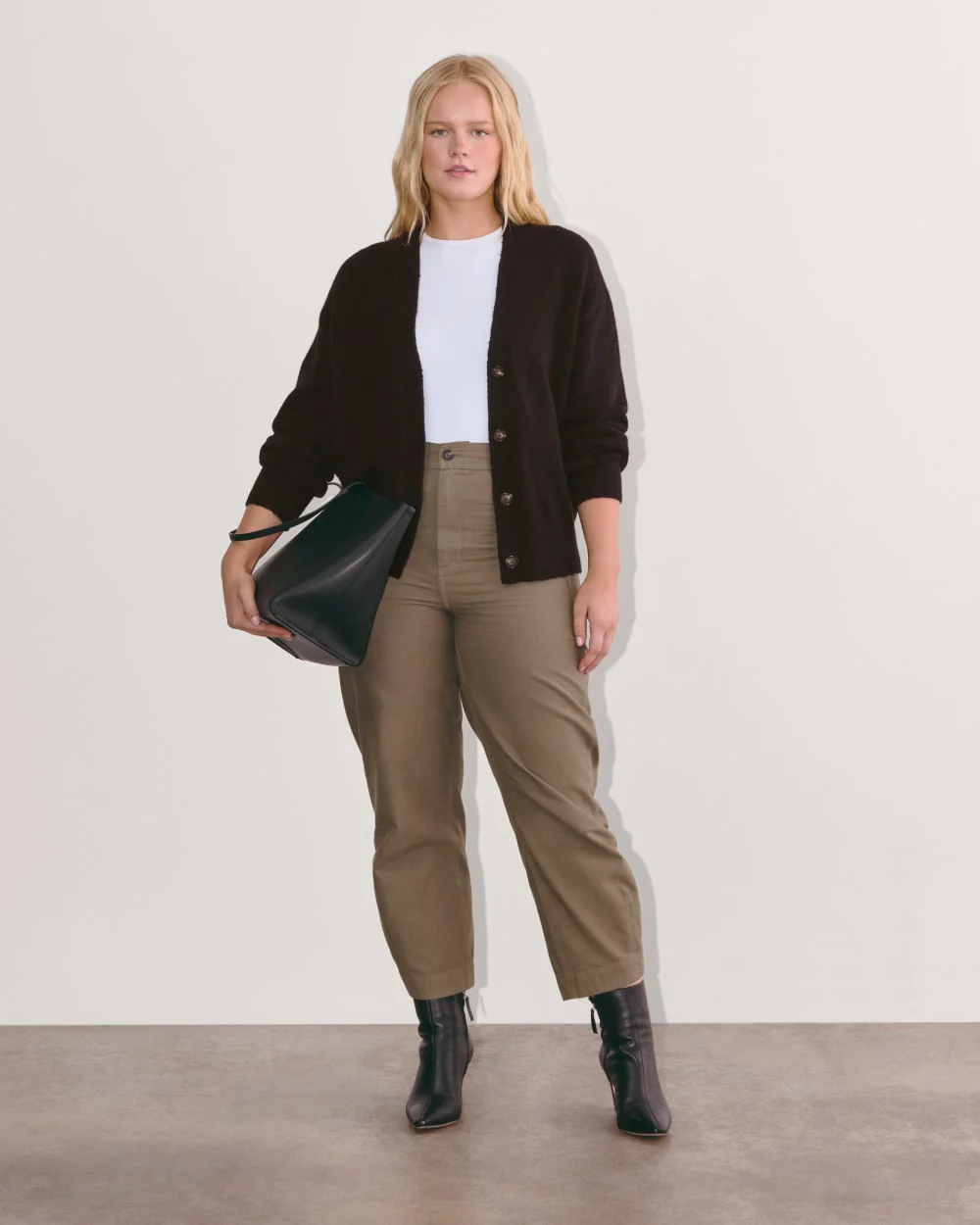 The Cocoon Cardigan in Plush Cotton | Black - Image 4