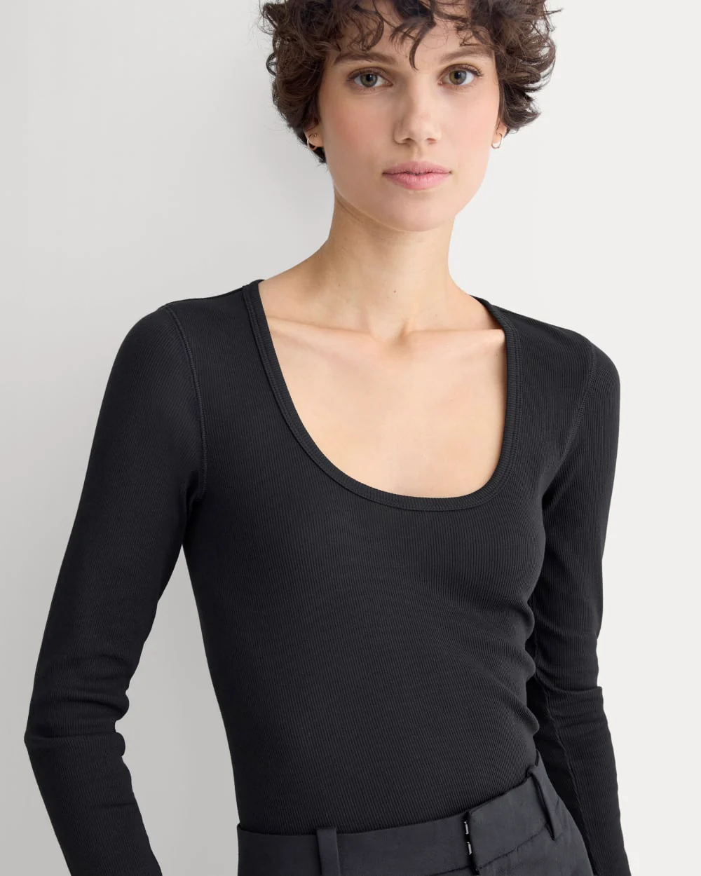 Luxe Rib Deep U-Neck Top | Black - Image 4