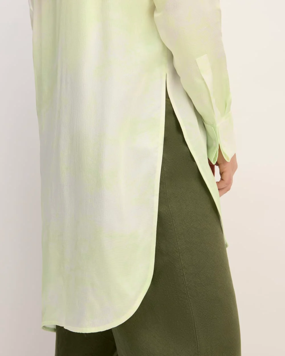 The Everlane x Marques' Almeida Satin Tie-Dye Shirt | Seafoam Tie-Dye - Image 5