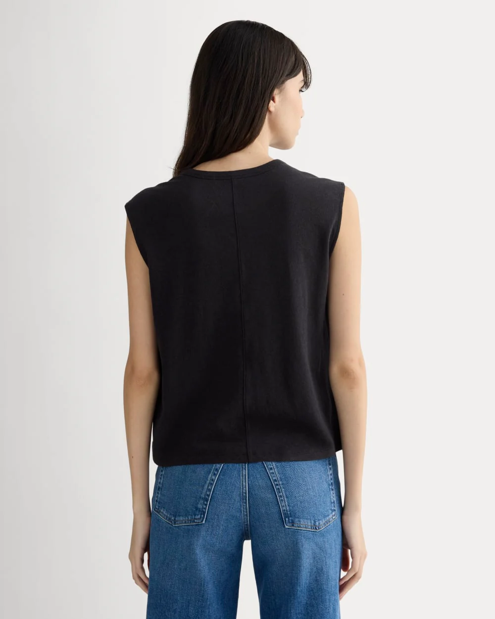 The Muscle Tee in Cotton Linen | Black - Image 4