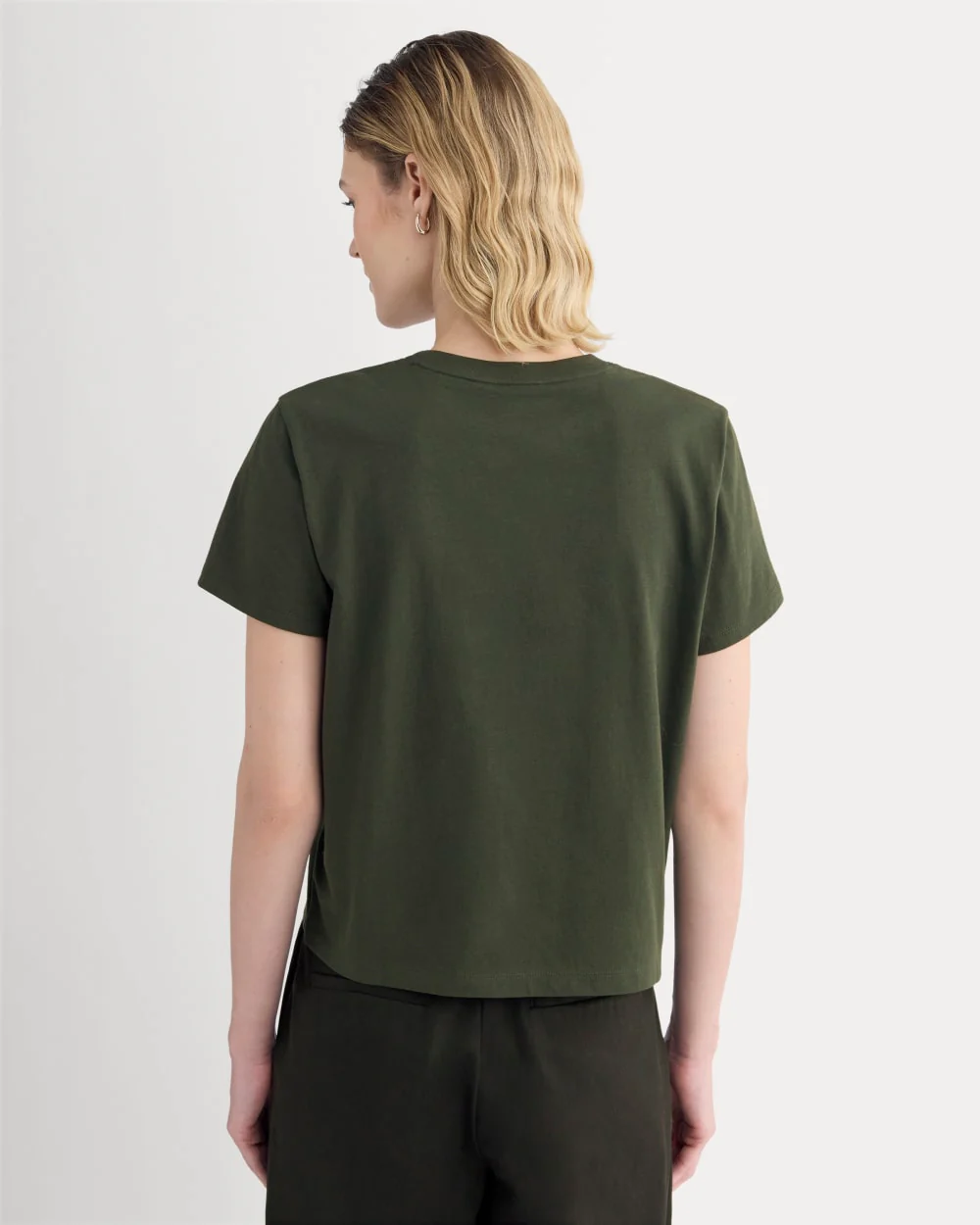 The Box-Cut Tee in Essential Cotton | Dark Green | Pocket - Image 4